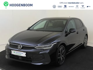 Volkswagen Golf 1.5 eTSI Oranje Edition | Keyless | Achteruitrijcamera | Navigatie | Adaptieve cruise control | CarPlay | Draadloze telefoonlader |