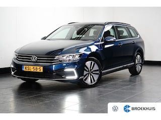 Volkswagen Passat Variant 1.4 TSI 218 pk PHEV GTE Business 6-DSG | Wegklapbare Trekhaak | Achteruitrijcamera | Cruise control adaptief |