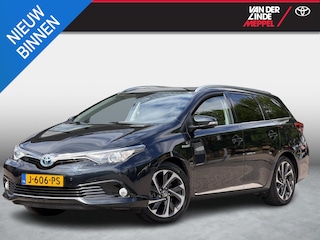 Toyota Auris Touring Sports 1.8 Hybrid Dynamic 17 Inch All Season Navi Trekh