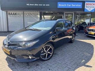 Toyota Auris Touring Sports 1.8 Hybr. Dynamic Ultimate | Navi | Camera