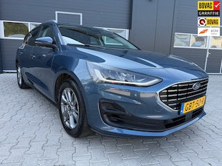 Ford Focus Wagon 1.0 EcoBoost Hybrid Titanium