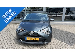 Toyota Aygo 1.0 VVT-i x-play | Achteruit Camera | Airco |