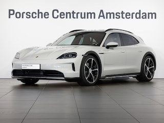 Porsche Taycan 4