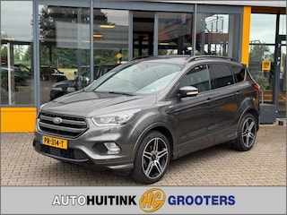 Ford Kuga 1.5 Ecoboost ST Line 150 pk - Navi - camera - pan dak - trekgew 2.000 kg!