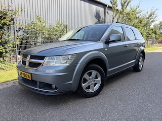 Dodge Journey 2.4 SXT Business Edition / AIRCO ECC / CRUISE