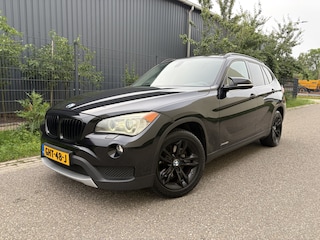 BMW X1 xDrive28i High Executive / AUTOMAAT / LEER / PANORAMADAK / NAVI / 169dkm!