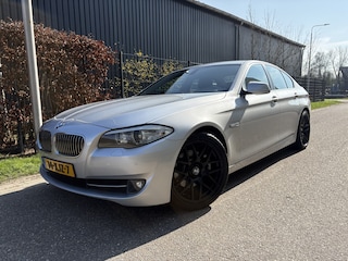 BMW 520i Executive / AUTOMAAT / NAVI / CRUISE / AIRCO ECC
