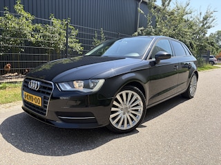 Audi A3 Sportback 1.4 TFSI Attraction Pro Line / NAVI / AIRCO / CRUISE / TREKHAAK