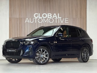 BMW X3 XDrive30e High Executive M Sport - PANO - HARMAN KARDON - TREKHAAK - CARBON - M STOELEN