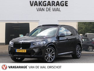 BMW X3 xDrive30e High Executive | Facelift | Shadow line | Panoramadak | Leder | Laser LED | Stuur-/Stoelverwarming | Apple/Android carplay | Head-up display | Achteruitrijcamera | Elektrische achterklep | Dodehoek detectie