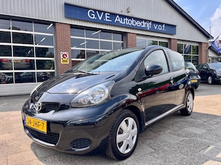 Toyota Aygo 1.0-12V AIRCO ELEC RAMEN NL AUTO NAP LOGISCH.