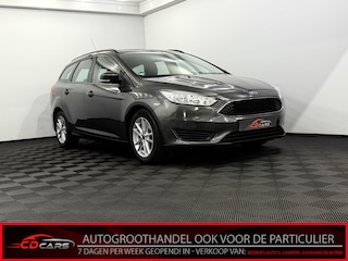 Ford Focus Wagon 1.0 Trend Edition Airco, Navi, Parkeersensoren, Cruise control, Lichtmetalen velgen, Mistlamp, Bluetooth