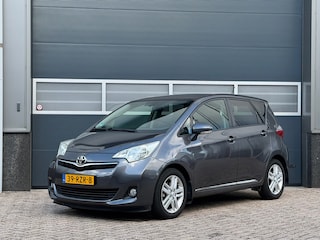 Toyota Verso-S 1.3 VVT-i Dynamic bj.2011 Autom|Camera|Navi|Trekh|Nap.