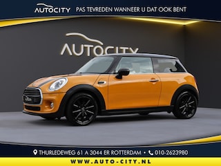 Mini Cooper 1.5 Automaat 136PK | Stoelverwarming | Cruise l PDC l Nav