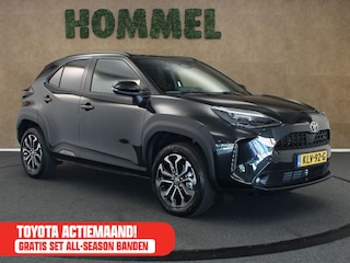 Toyota Yaris Cross 1.5 Hybrid 130 Dynamic - DODEHOEKDETECTIE - VOORSTOELEN VERWARMD - STUURVERWARMING - VOORRUITVERWARMING - PARKEERSENSOREN VOOR EN ACHTER - KEYLESS ENTRY/START - ACHTERUITRIJCAMERA - ADAPTIEVE CRUISE CONTROL - GETINT GLAS ACHTER