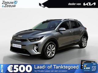 Kia Stonic 1.0 T-GDi MHEV DynamicPlusLine | Apple Carplay / Android Auto | Navigatiesysteem | Stoel + Stuurverwarming | Licht + Regensensor | Parkeersensoren + Camera Achter | Cruise Control | 16" Lichtmetalen Velgen