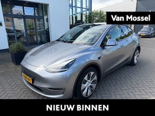 Tesla Model Y Long Range AWD 75 kWh 351 PK | Automaat | Navigatie | Climate Control | Cruise Control | Trekhaak | Panoramadak | Achteruitrijcamera |