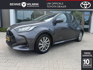 Toyota Yaris 1.5 Hyb. Dynamic Limited | All Seasons | Trekhaak