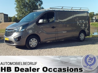 Opel Vivaro 1.6 CDTI L2H1 DC Edition EcoFlex - Airco - Navigatie - 6 Bak - 3 zits