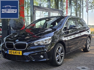 BMW 2-serie Tourer 216i Essential | PDC | ECC | Navigatie | LM Velgen