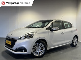 Peugeot 208 1.2 PureTech Allure | LM Velgen 16" | Parkeersensoren Achter | Cruise Control | Achteruitrijcamera | Airco |