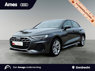 Audi A3 Sportback 35 150pk TFSI S edition Parkeersensoren voor en achter | Sportstoelen zwarte stof | Stoelverwarming voorin