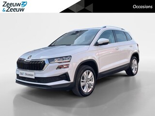Skoda Karoq 1.5 TSI ACT Business Edition | Lichtmetalen velgen| Parkeer sensoren| Automaat| Camera| Cruise Control| Zeer ruime auto in super nette staat