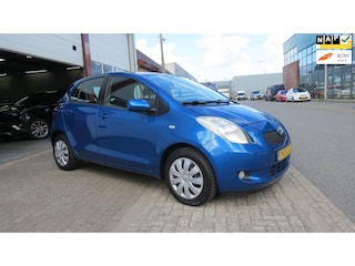 Toyota Yaris 1.3 VVTi Luna