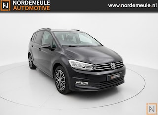 Volkswagen Touran 1.4 TSI HIGHLINE 7P, AUT, TREKHAAK, CARPLAY