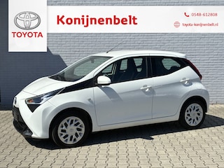 Toyota Aygo 1.0 VVT-i X-Play Automaat 5-deurs | NL auto | Apple Carplay