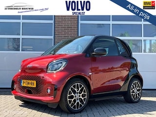 Smart Fortwo COMFORT PLUS 18 kWH | EXCLUSIVE PACK | PANO | CAMERA | LEDER | 16INCH | AMBIENTE