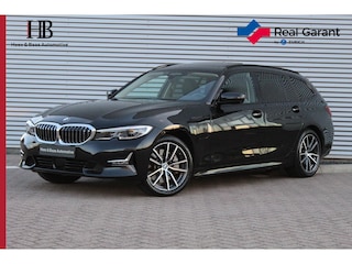 BMW 3-serie Touring 330e xDrive Pano/Trekhaak/Headup/Camera/Leder