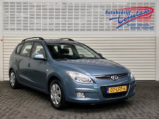 Hyundai i30 CW 1.6i Dynamic Rijklaarprijs!