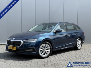 Skoda Octavia Combi 1.4 TSI iV Business Carplay Plug-in stoelverw.
