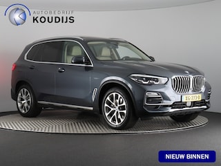 BMW X5 xDrive40i High Executive (NL-Auto / Skylounge / Luchtvering / 4Wiel sturing / 3D Camera / Stoelverw. + Koeling / Softclose / H&K / Vol!)