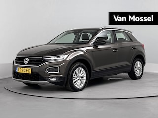 Volkswagen T-Roc 1.0 TSI Style Origineel Nederlands | Trekhaak | Apple Carplay | Android Auto | Parkeersensoren Voor en Achter