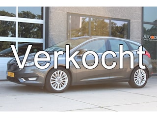 Ford Focus 1.5 150PkTitanium HB Let op Lees Tekst! MOTOR DEFECT!