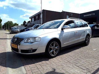 Volkswagen Passat 1.4 TSI HIGHLINE