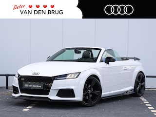 Audi TT Roadster 2.0 TFSI Competition Quattro | RS-stoelen | Matrix led | Carbon inleg | Nek- en stoelverwarming | B&O | Alcantara stuurwiel | Apple Carplay | Achteruitrijcamera |