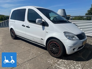 Mercedes-Benz Vaneo incl. kofferbaklift voor scootmobiel of rolstoel / rolstoellift