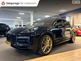 Porsche Cayenne 4.0 Turbo GT 641pk / Carbon dak / carbon pakket / 22inch / keramisch / dealer onderhouden