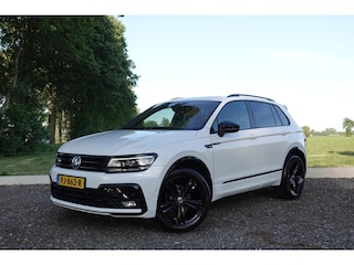 Volkswagen Tiguan 1.4 TSI 4Motion R-line PANO TREKHAAK