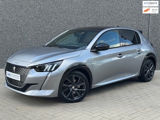 Peugeot 208 1.2 PureTech GT-line | Pano | Carplay | ACC | Rijstrook assistent | Rij hulp | Climate control | Camera | DAB | NAVI |