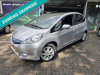 Honda Jazz 1.4 Hybrid Exclusive | AUTOMAAT | 2E EIGENAAR | 3/6 OF 12MND GARANTIE | STOELVERWARMING | LMV |
