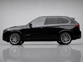 BMW X5 XDrive40d High Executive (PANORAMADAK,LED,HEAD-UP,ELECTRISCHE STOELEN,LEDER,VERWARMING,CAMERA,TREKHAAK,INDIVIDUAL,PDC)