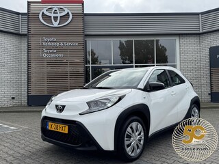 Toyota Aygo 1.0 VVT-i MT Play NL-AUTO CAMERA AIRCO 1E EIGENAAR LAGE KM