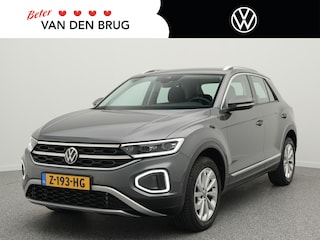 Volkswagen T-Roc Style 1.5 TSI 150 PK DSG Automaat | LED Plus | Elek. Kofferklep | Stoel & Stuurverwarming | Trekhaak | Side Assist | Achteruitrijcamera |