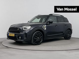 Mini Countryman 1.5 Cooper SE ALL4 224PK | Head-up display | Achteruitrijcamera | Stoelverwarming | Leder | Navigatie | Keyless | Afneembare Trekhaak