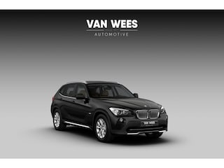 BMW X1 xDrive28i Executive | 3e eigenaar | Keyless entry | Memory | Stoelverwarming | Xenon | Cruise control | Navigatie | Sportstuur | PDC | Climate control | Lichtpakket | Regensensor
