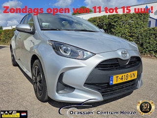 Toyota Yaris 1.5 VVT-i Active, Camera! Carplay! VERWACHT!!